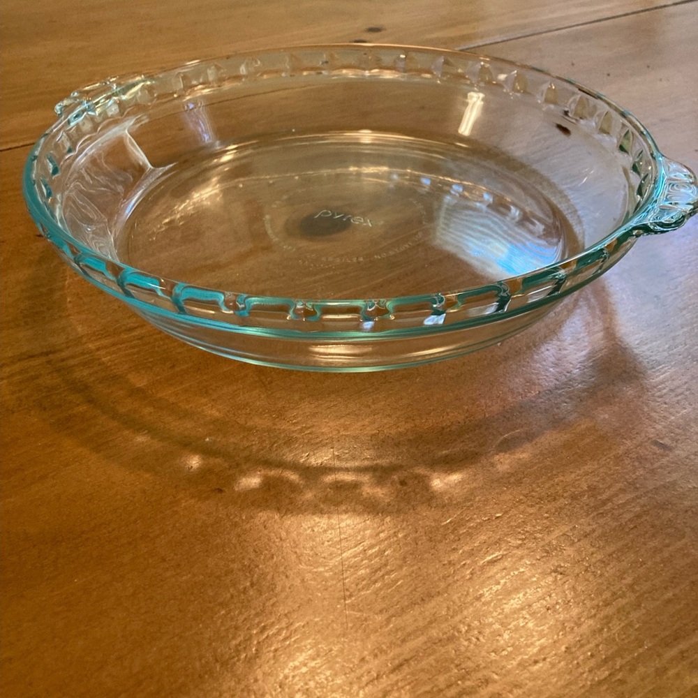 Clear Glass Pyrex Pie Dish